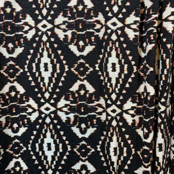 Banana Republic - Cap Sleeved Wrap Dress - Size Small - Black Aztec Pattern - Picture 2 of 13